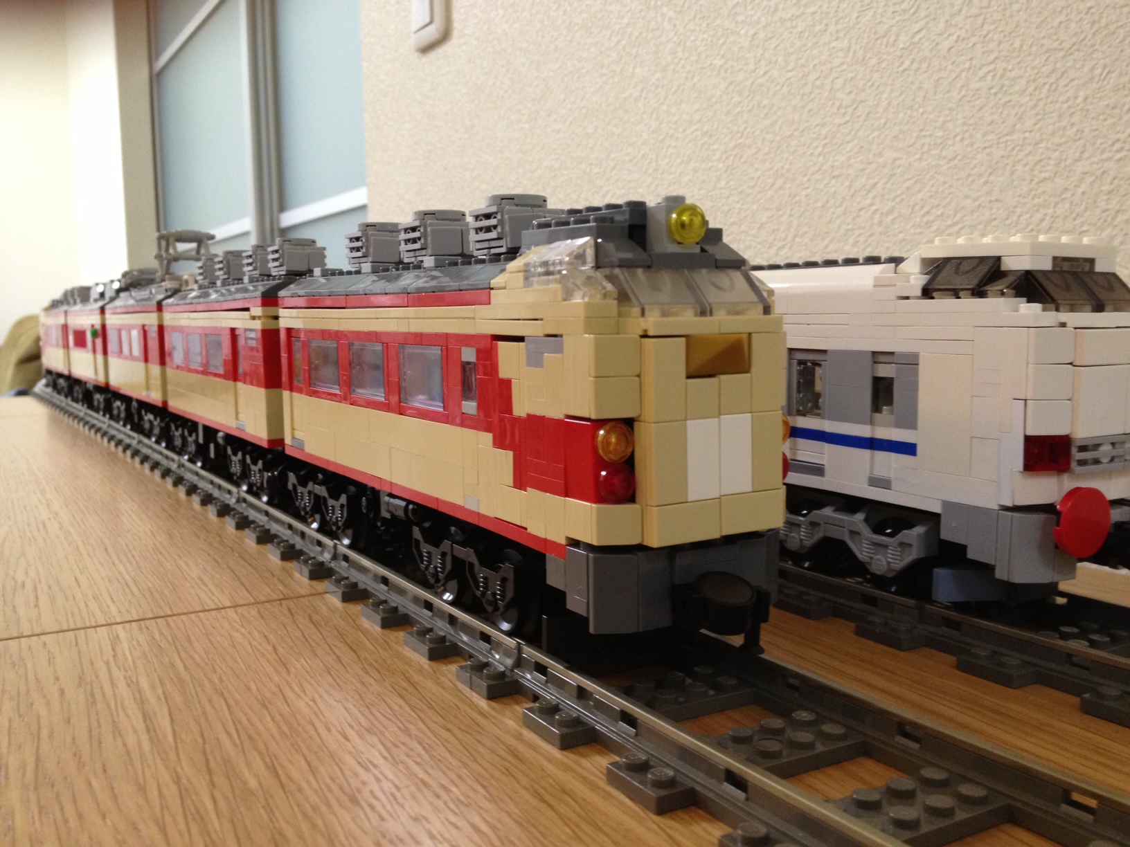 kuha481-200-1.jpg