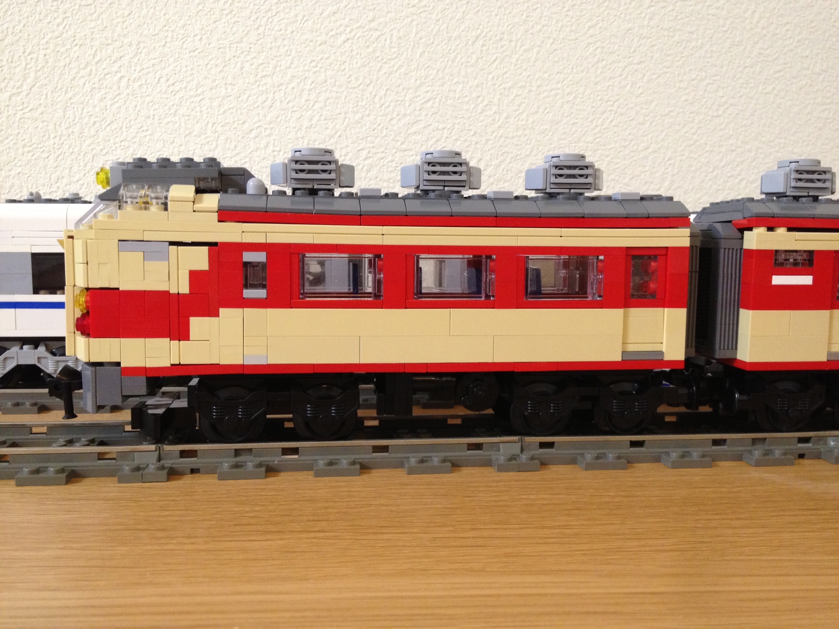 kuha481-200-sideb.jpg