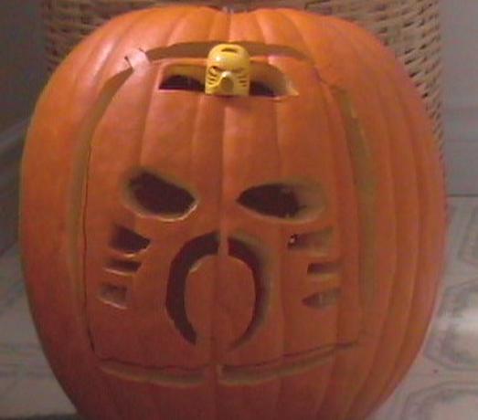 bioniclepumpkin.jpg
