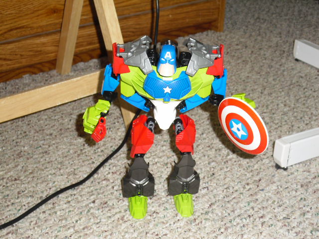ultrabuild_combiner_captian_america_hulk1.jpg
