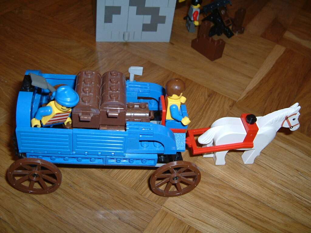 028.jpg