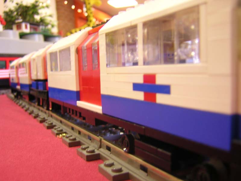 jon_reynolds_tube_train1.jpg