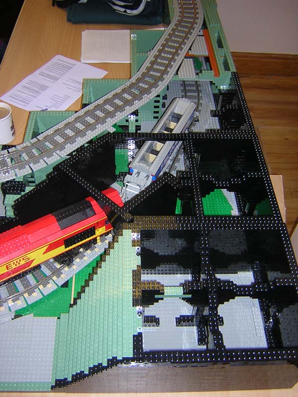 mark_bellis_train_modules3.jpg