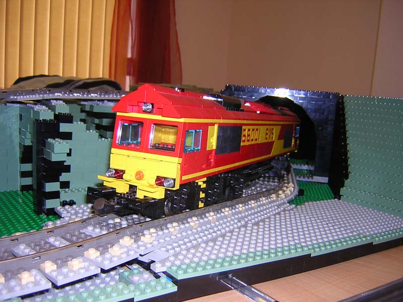 mark_bellis_train_modules5.jpg