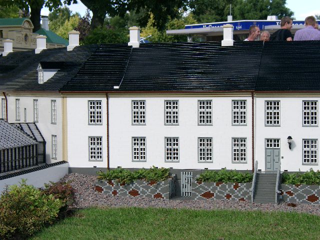 03.jpg