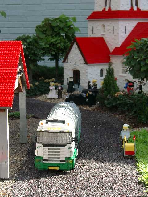 08maelkebil.jpg