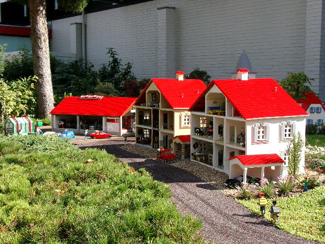 14huse.jpg