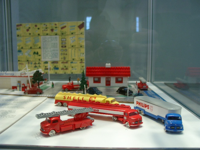 1960iesfirentankers.jpg