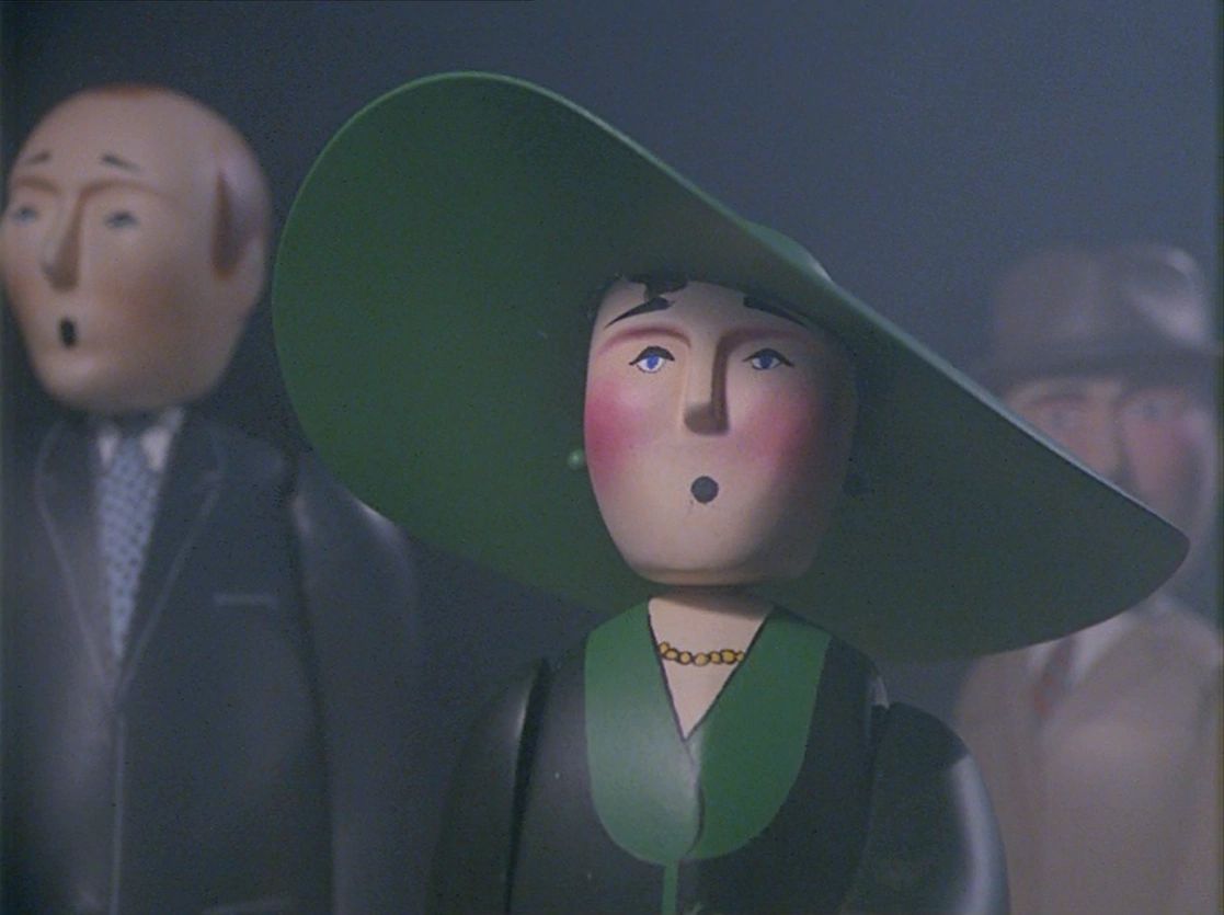 the_lady_with_the_floppy_green_hat.jpg