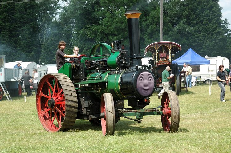 trevor_the_traction_engine.jpg