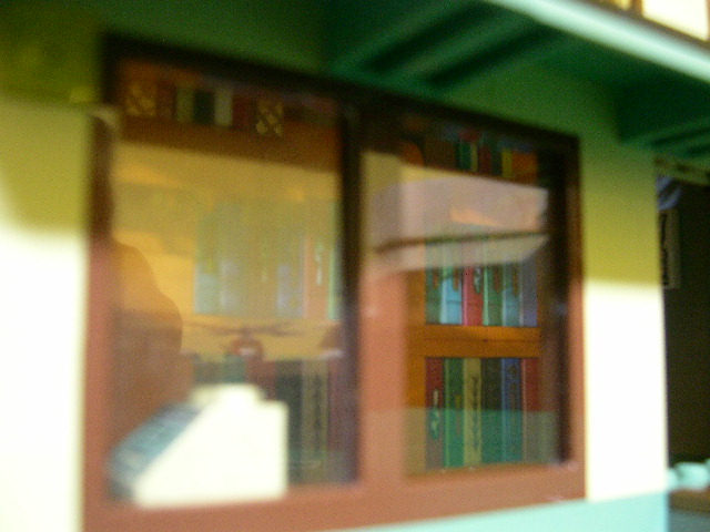 cornerstreet07.jpg
