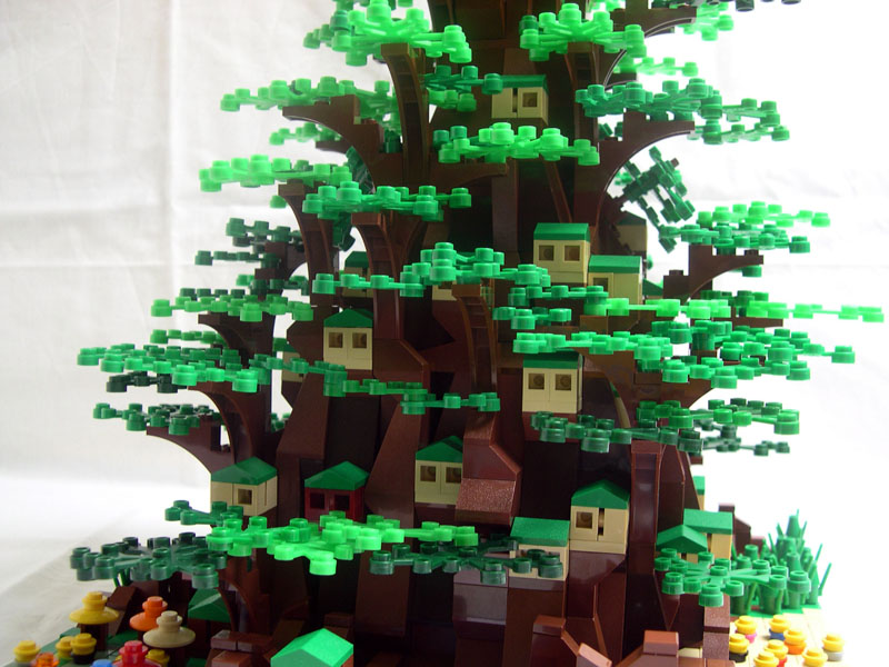 livingtree30.jpg