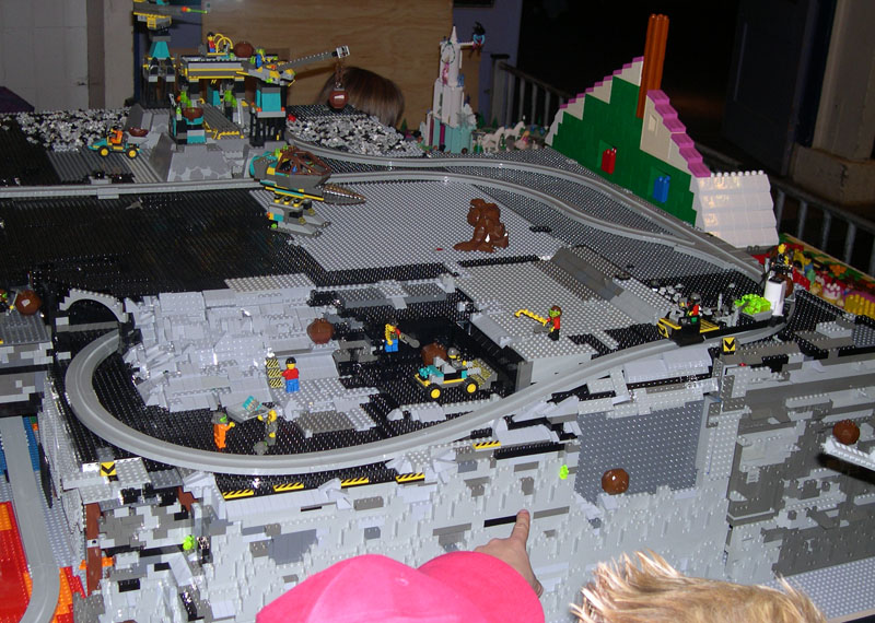 legoworld024mesa05.jpg
