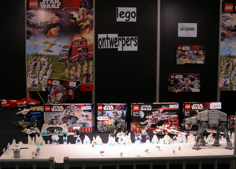legoworld015standlegosw.jpg