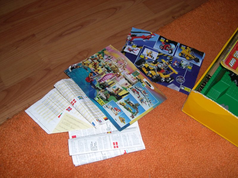 set6090008.jpg