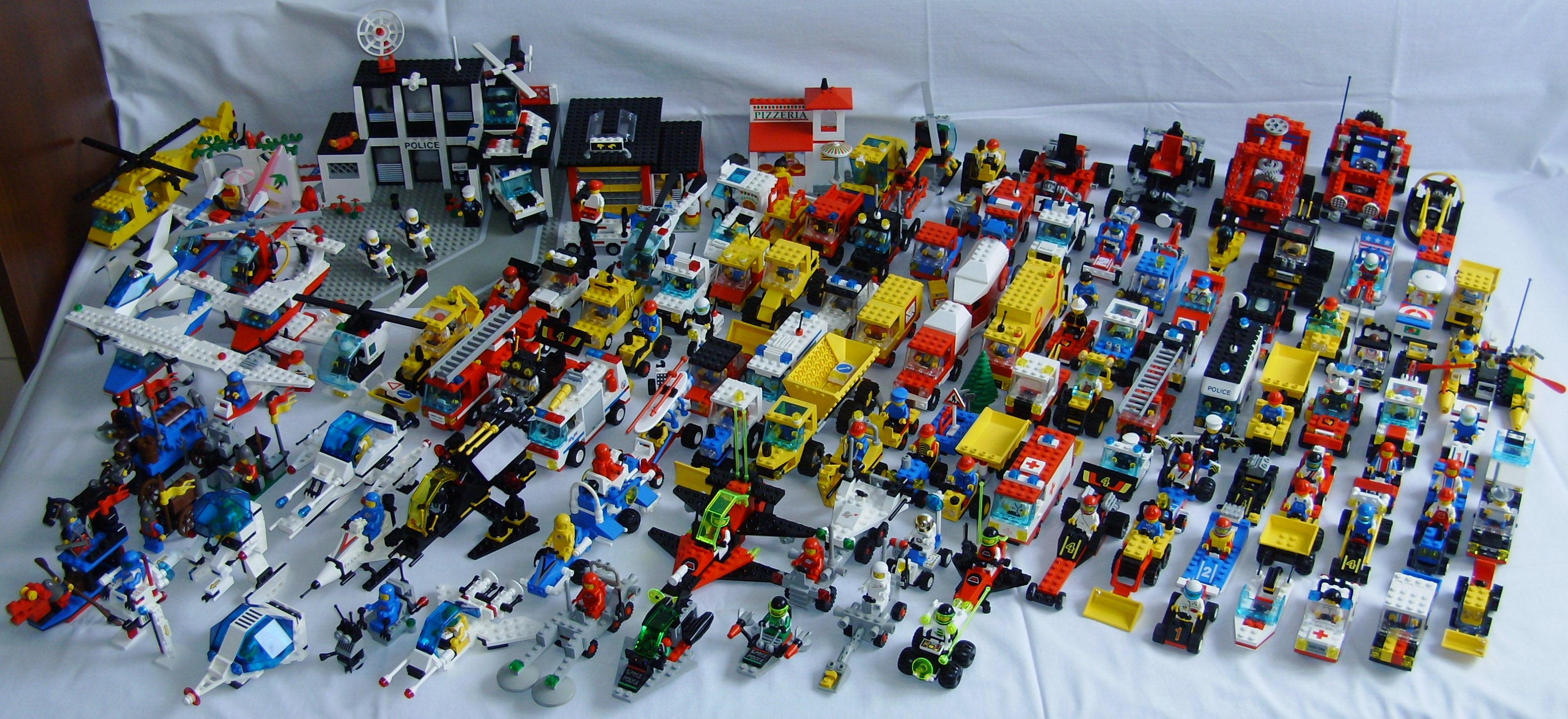 lego_all_1.jpg