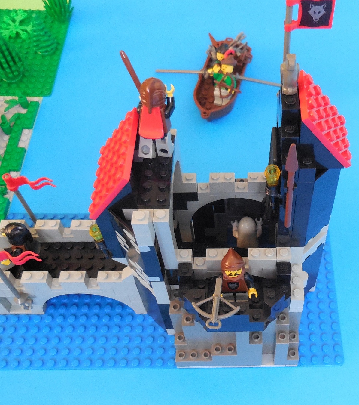 lego_6075_moc_3.jpg