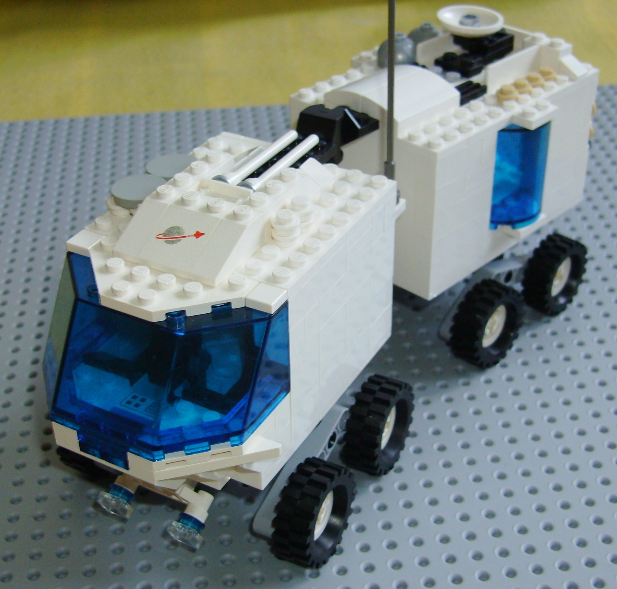 lunar_1.jpg