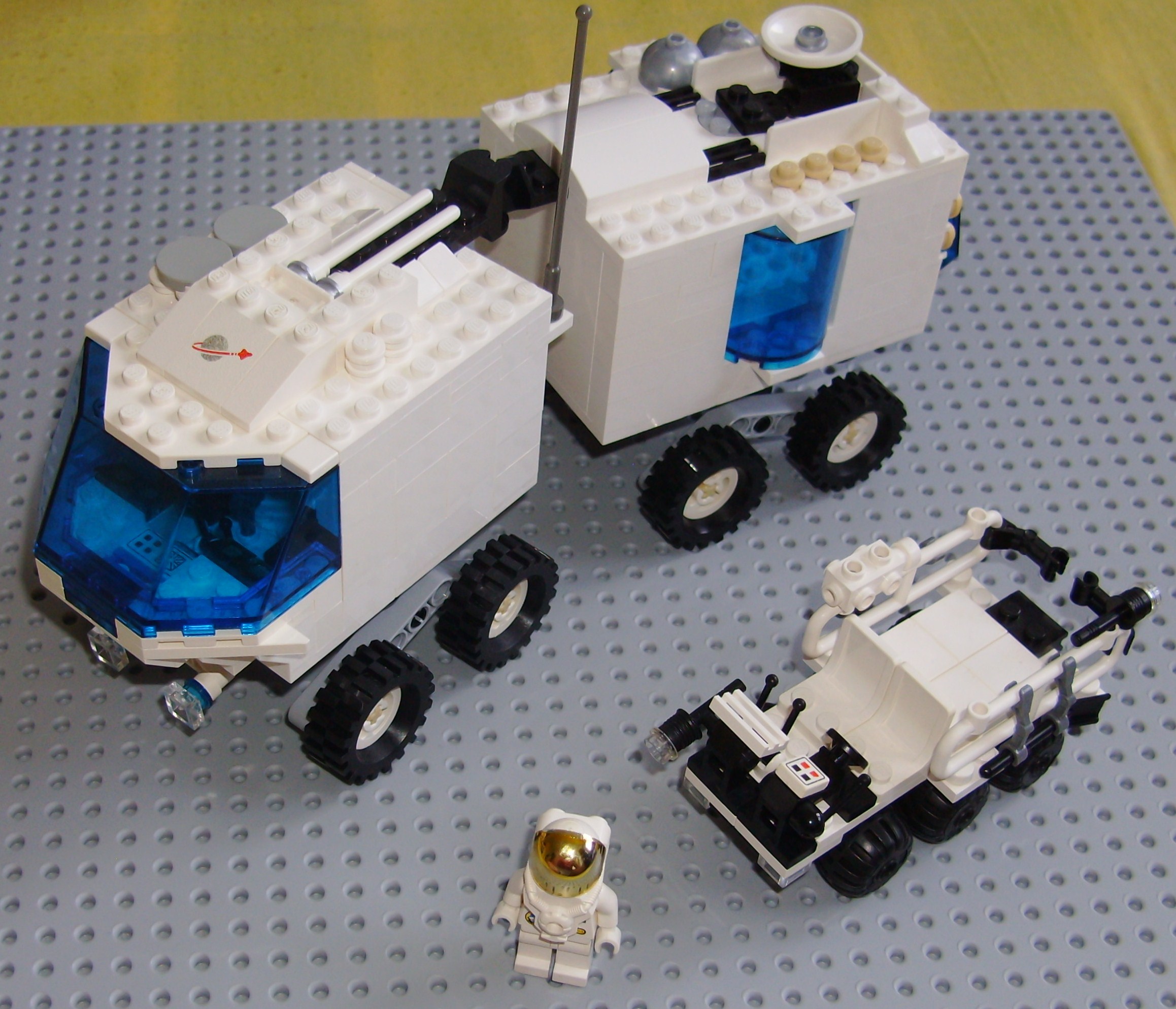 lunar_2.jpg