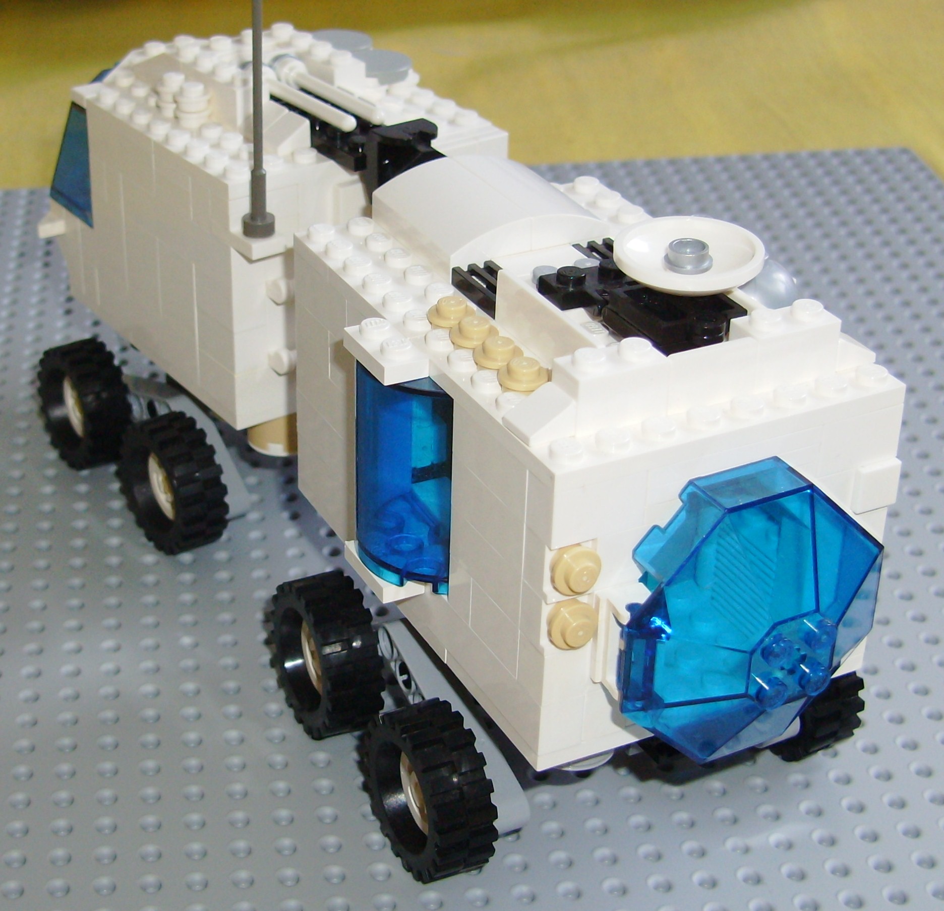 lunar_8.jpg
