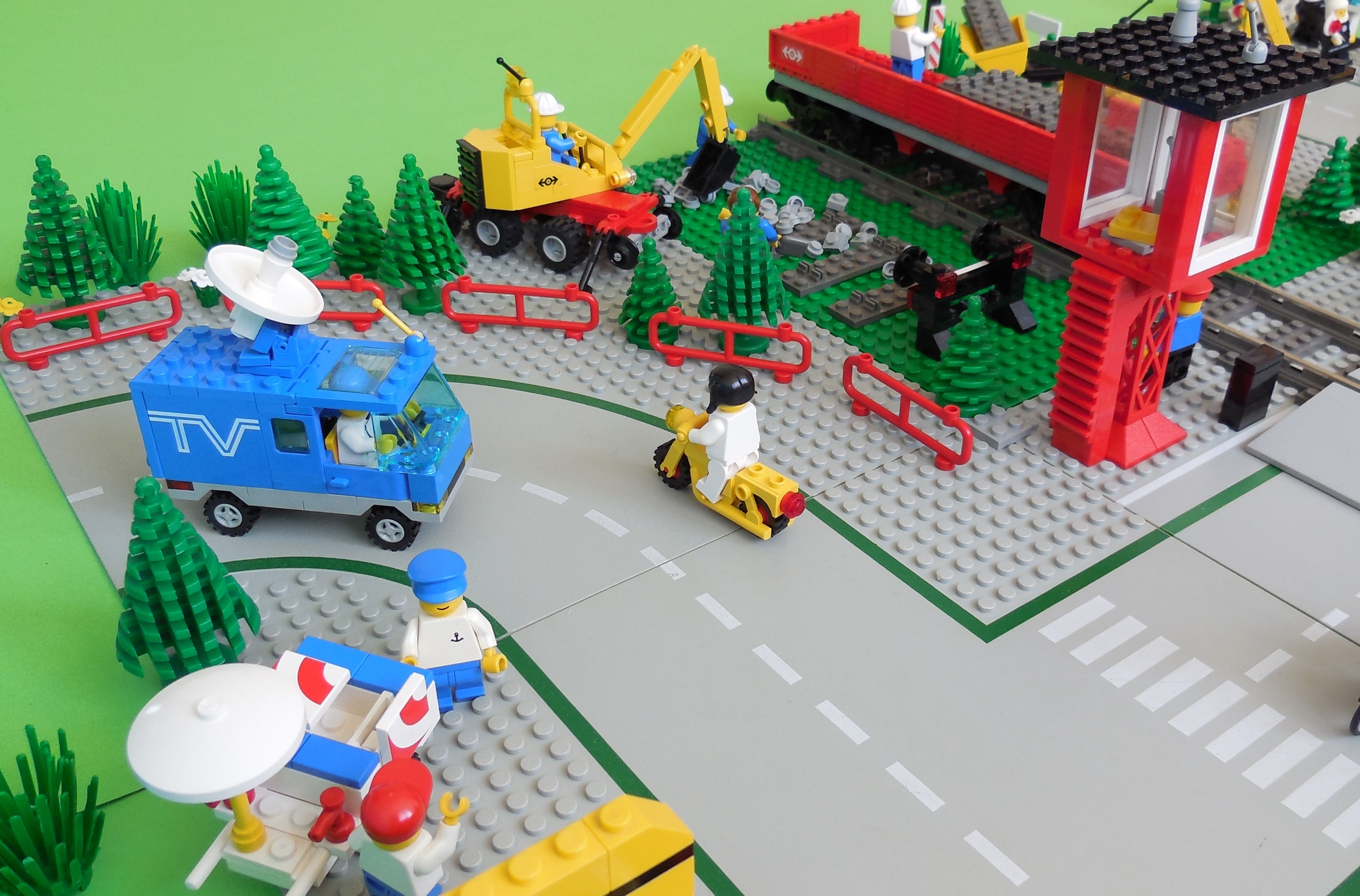 lego_train_scene_tbzz_9.jpg