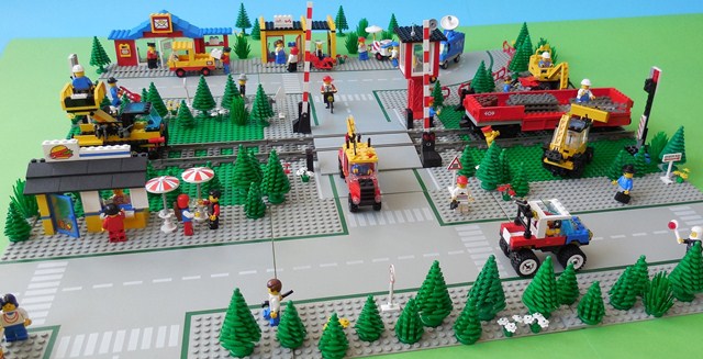 lego_train_scene_tbzz_1_m.jpg