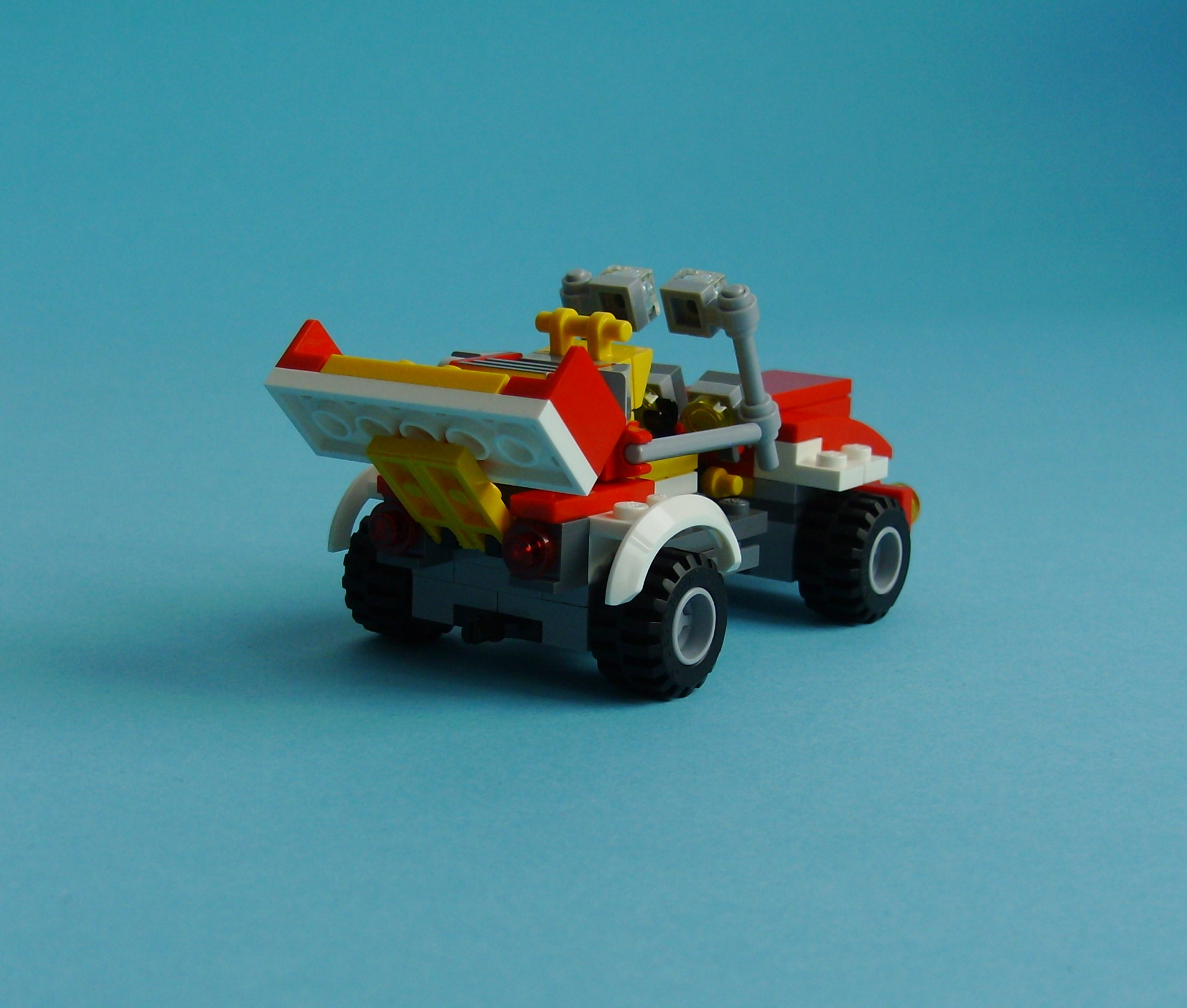 31005_moc_1.jpg