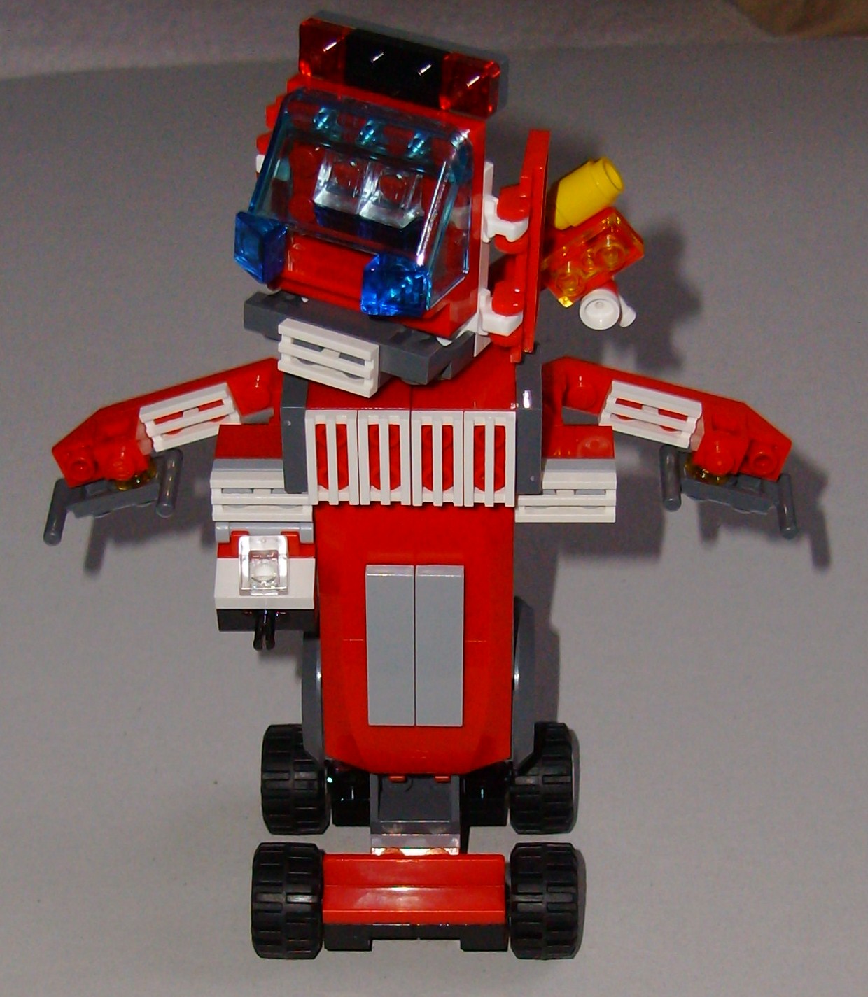 7942_moc_3.jpg