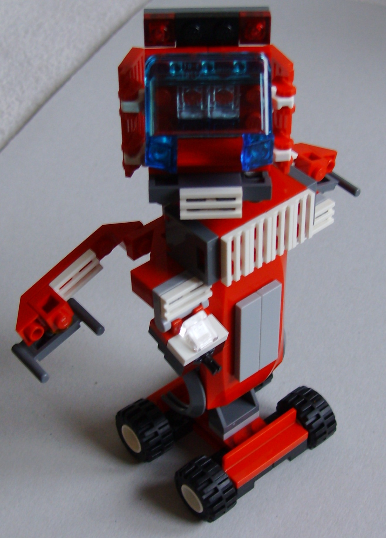 7942_moc_4.jpg