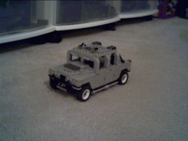 hummer1.jpg