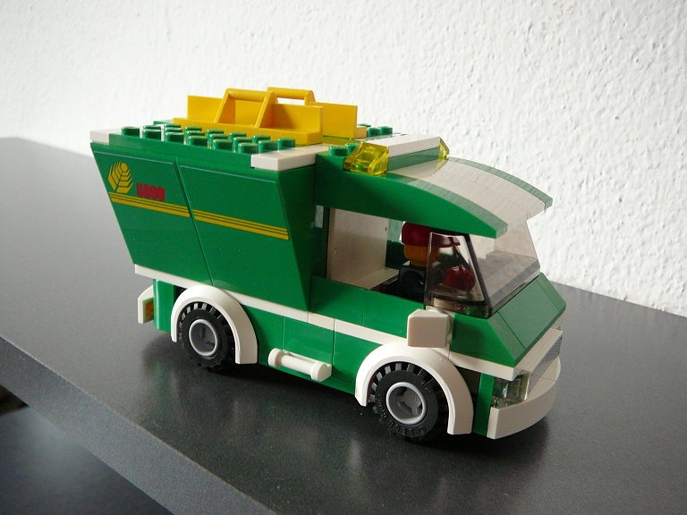 cargo_van_8.jpg