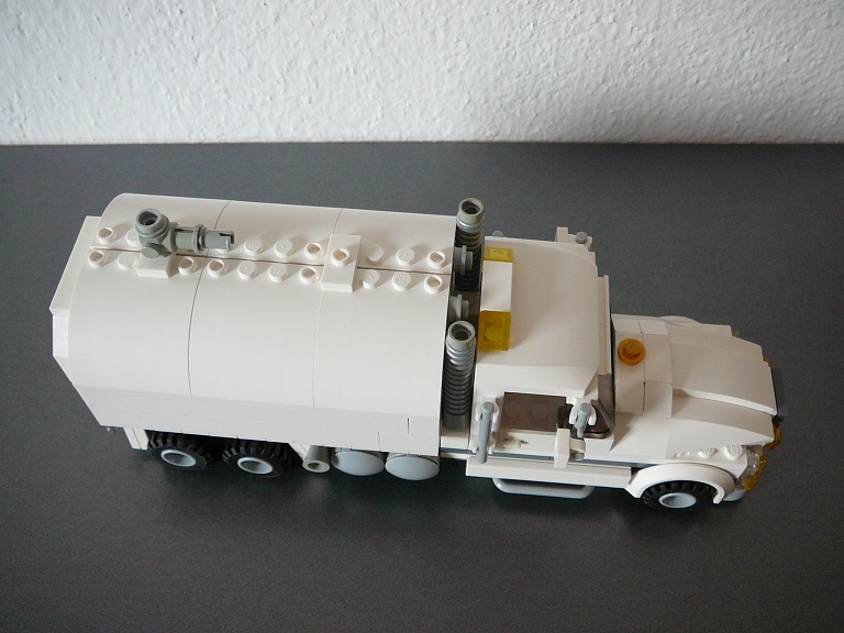 tank_truck_8.jpg