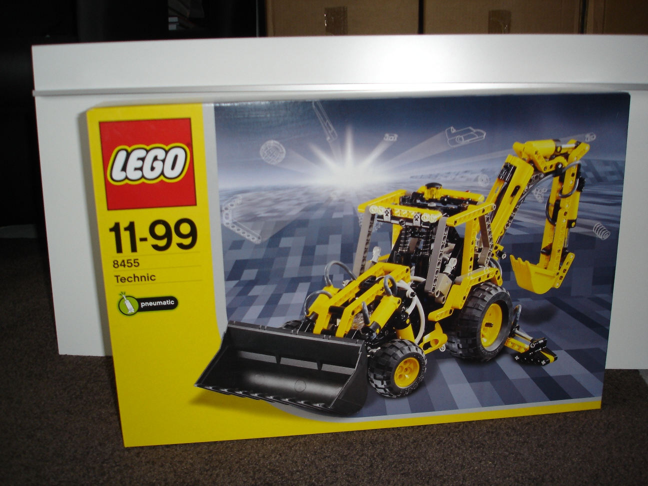 8455_box.jpg
