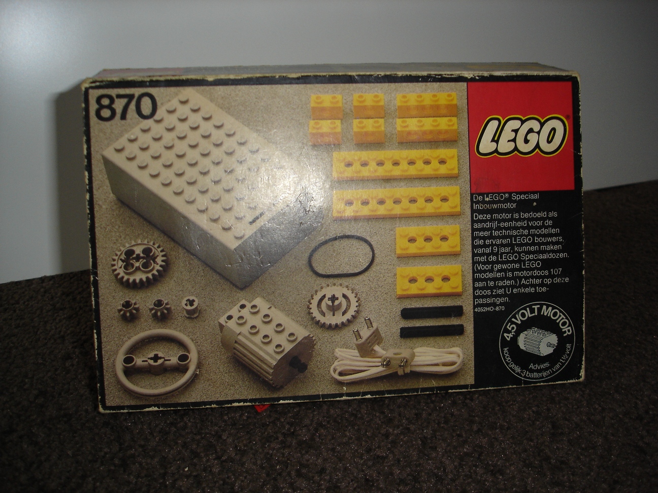 870_box.jpg
