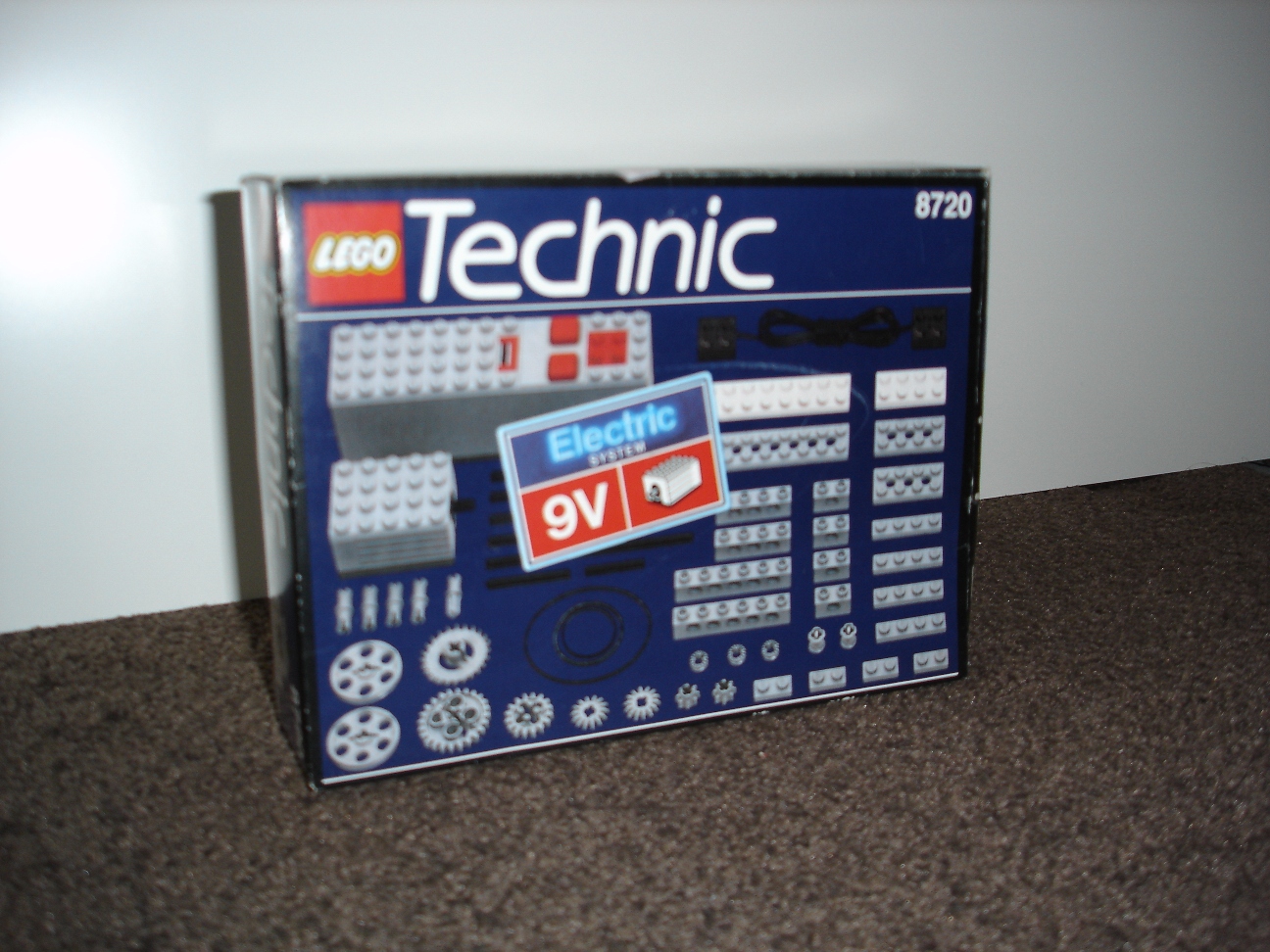 8720_box.jpg