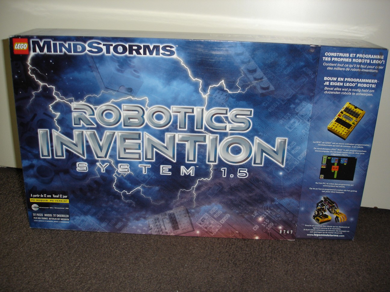 9747_box.jpg
