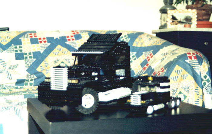 blacktruck4.jpg