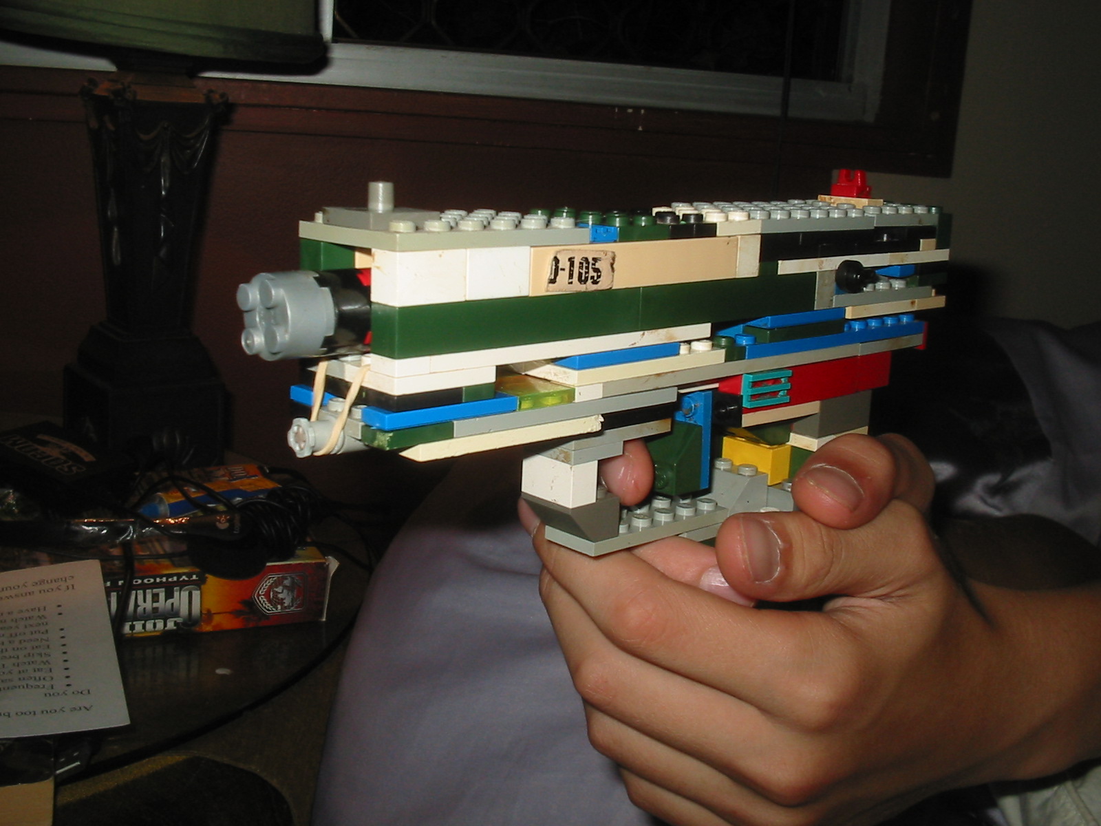 nathan_lego_gun_012.jpg