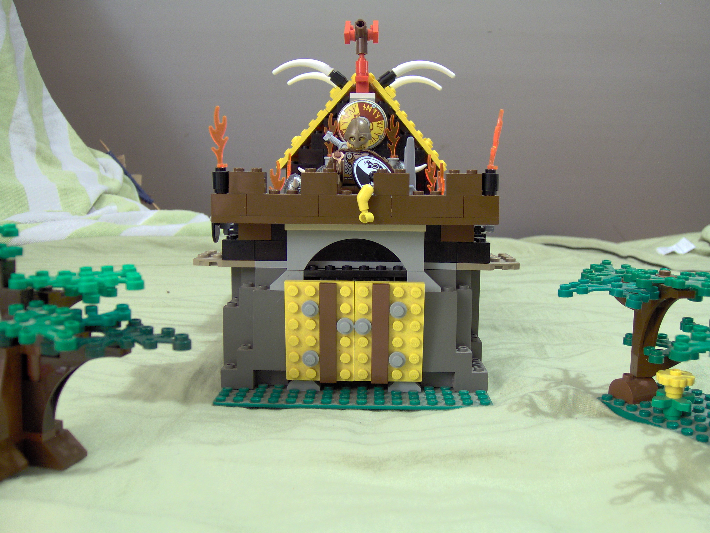 meadehall2.jpg