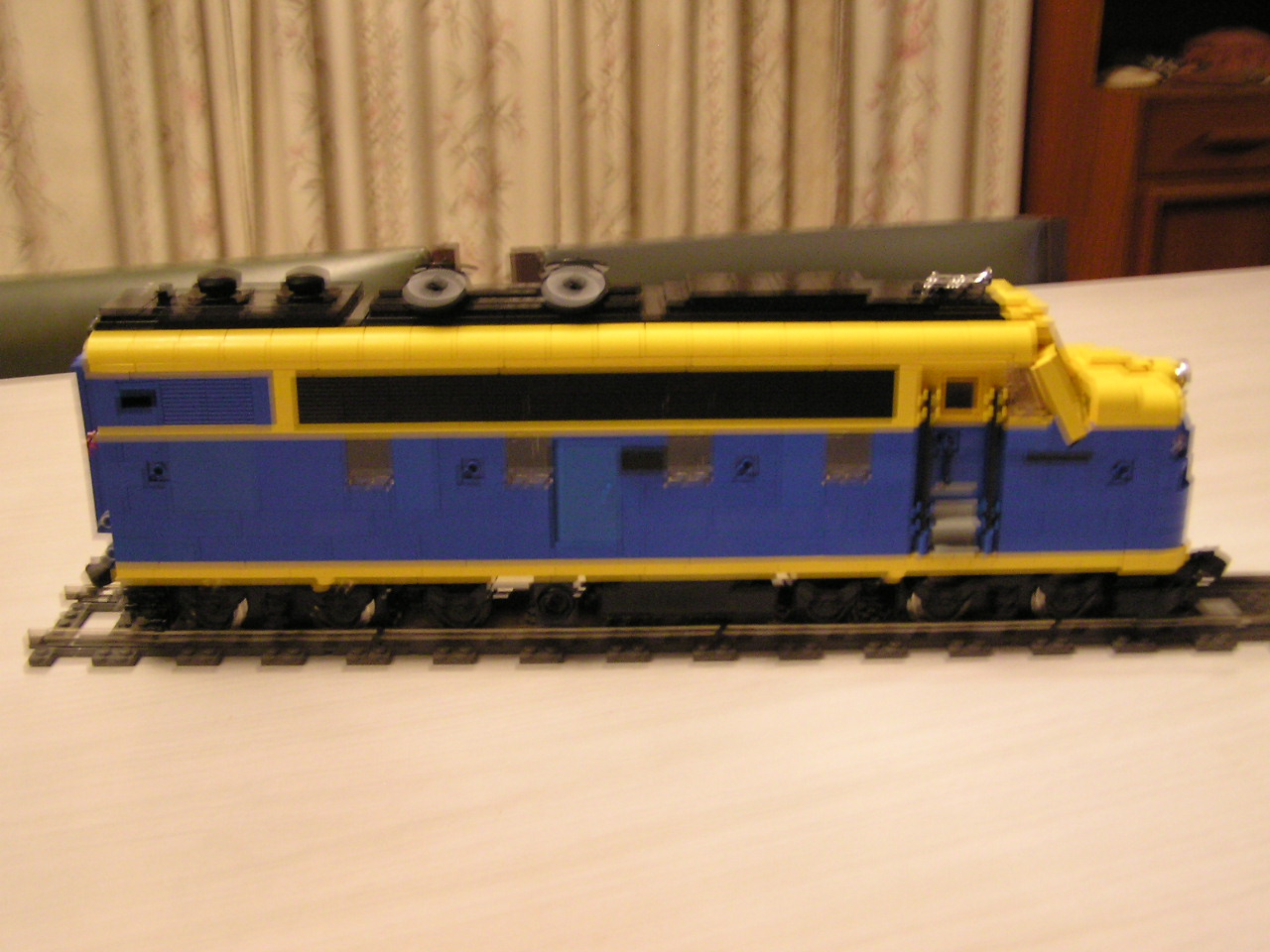 011rightside.jpg