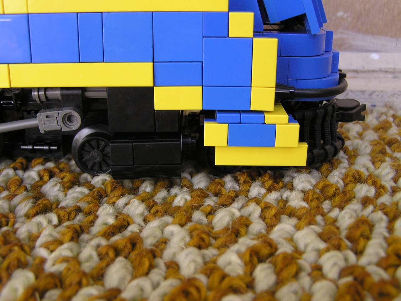 020enginefrontbogie.jpg