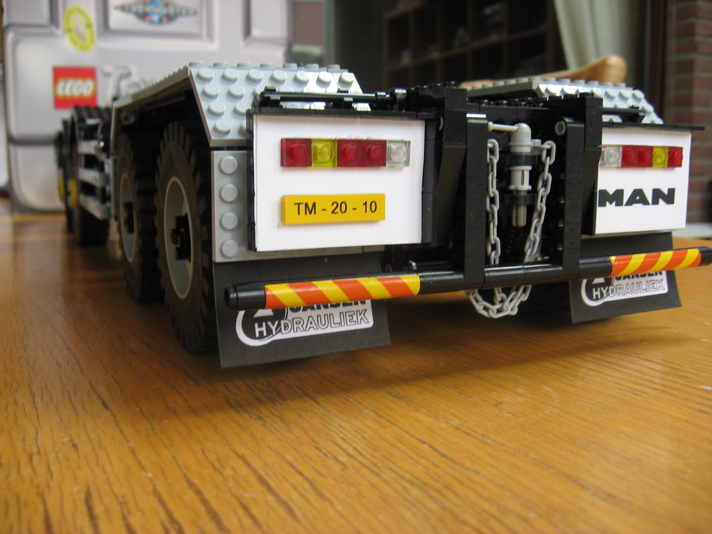 lego_truck_037.jpg
