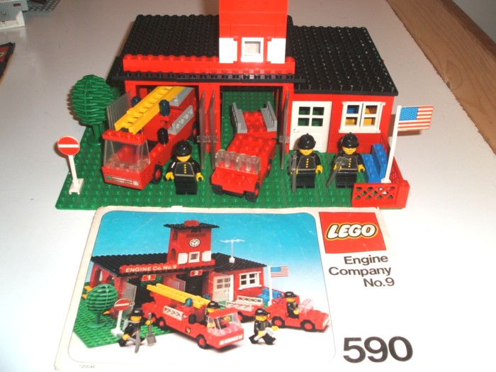 lego590.jpg