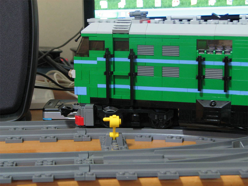 df4b_and_car_07.jpg
