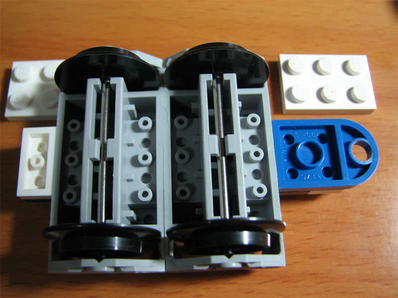 crh2_backwheels_03.jpg