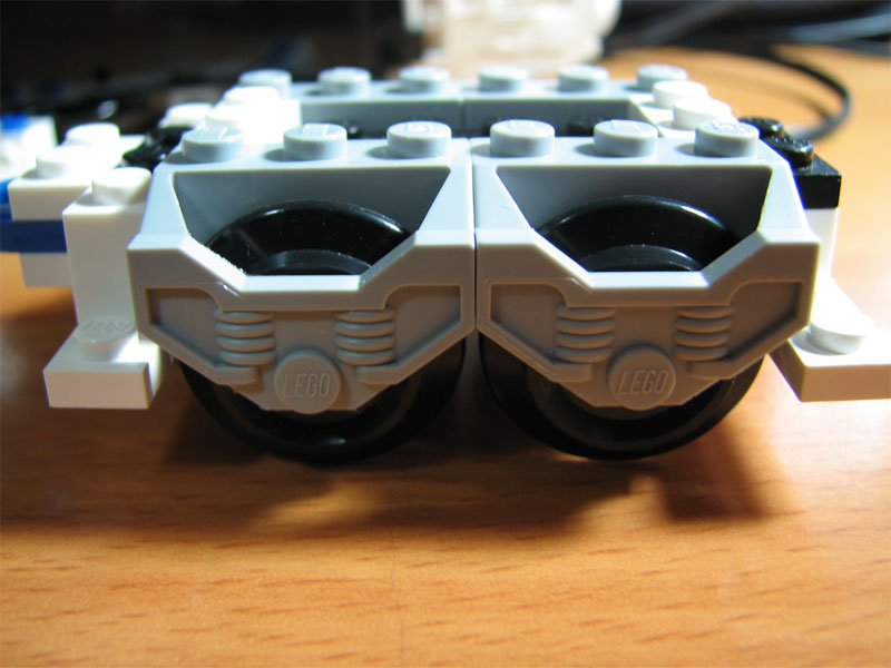 crh2_backwheels_05.jpg