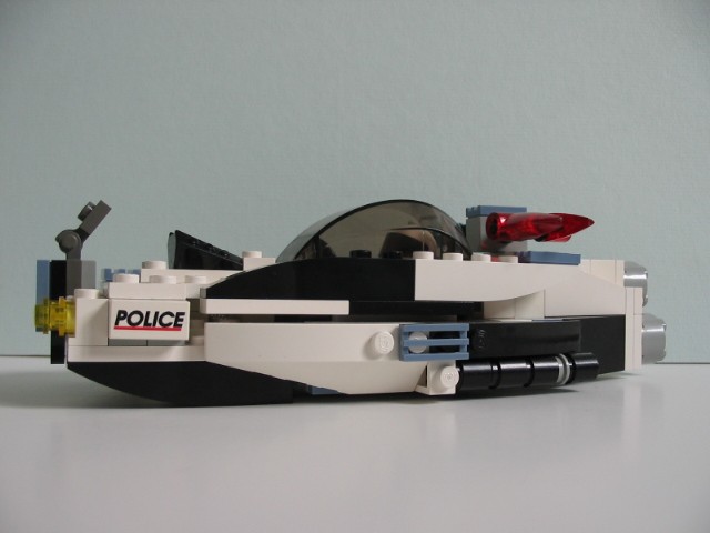 policehovercarside.jpg