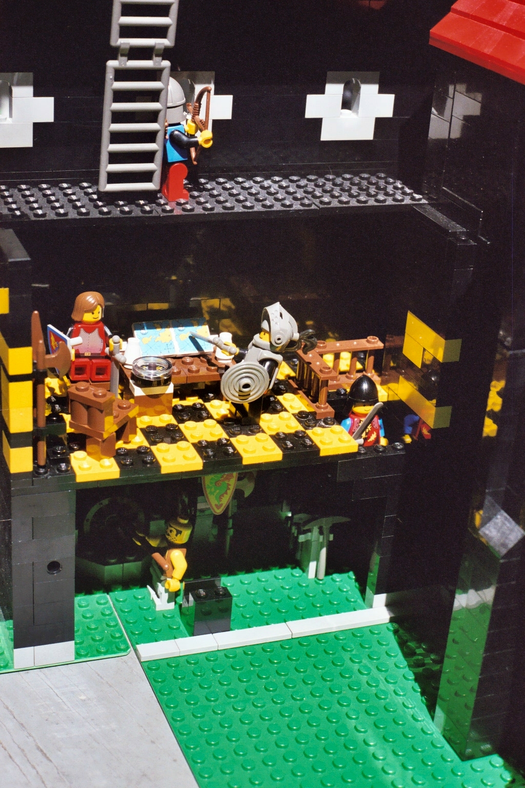 23thewarroominthetudorstructure.jpg