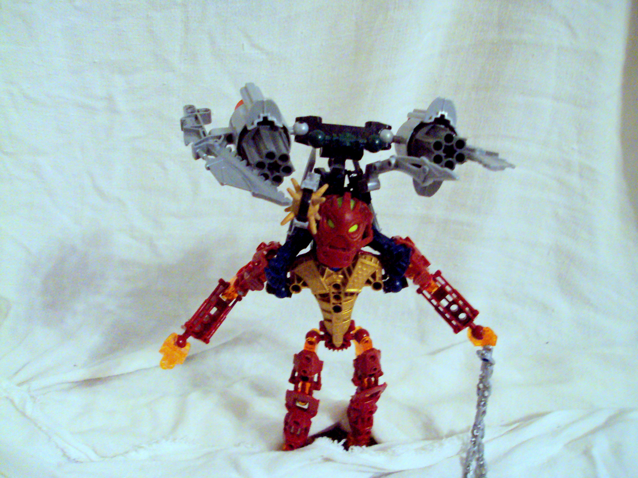 bionicle_back_pack_001.jpg