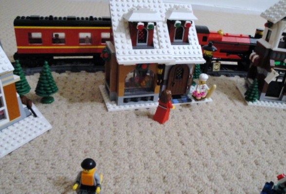 lego_winter_village_004.jpg